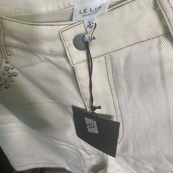 Le Lis White Studded Denim Shorts - Picture 7 of 8